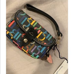 Dooney & Bourke wristlet